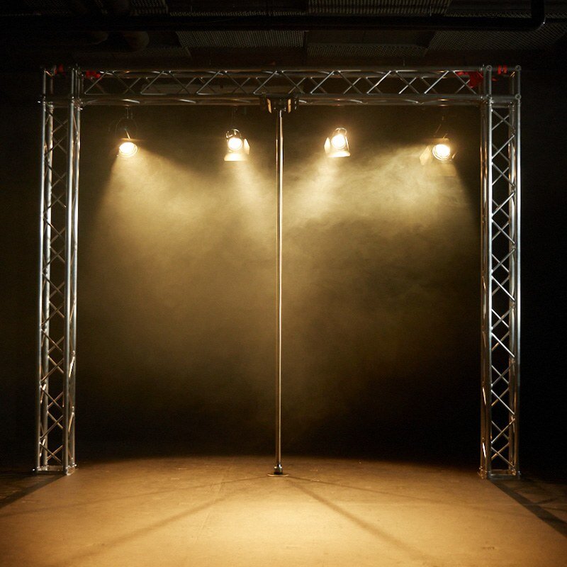 How to Prepare for Your First Pole Dance Competition