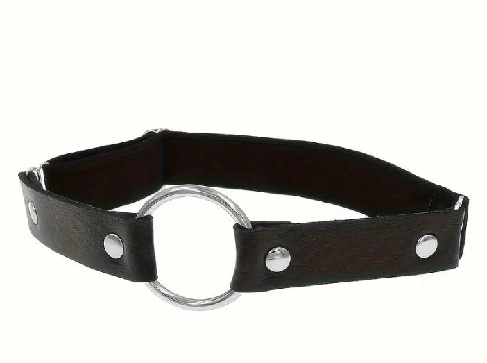 Adjustable faux leather ring garters for pole dancers with silver O-ring detail – Pole Soul